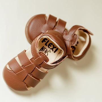 zapatos abiertos para bebés Nens