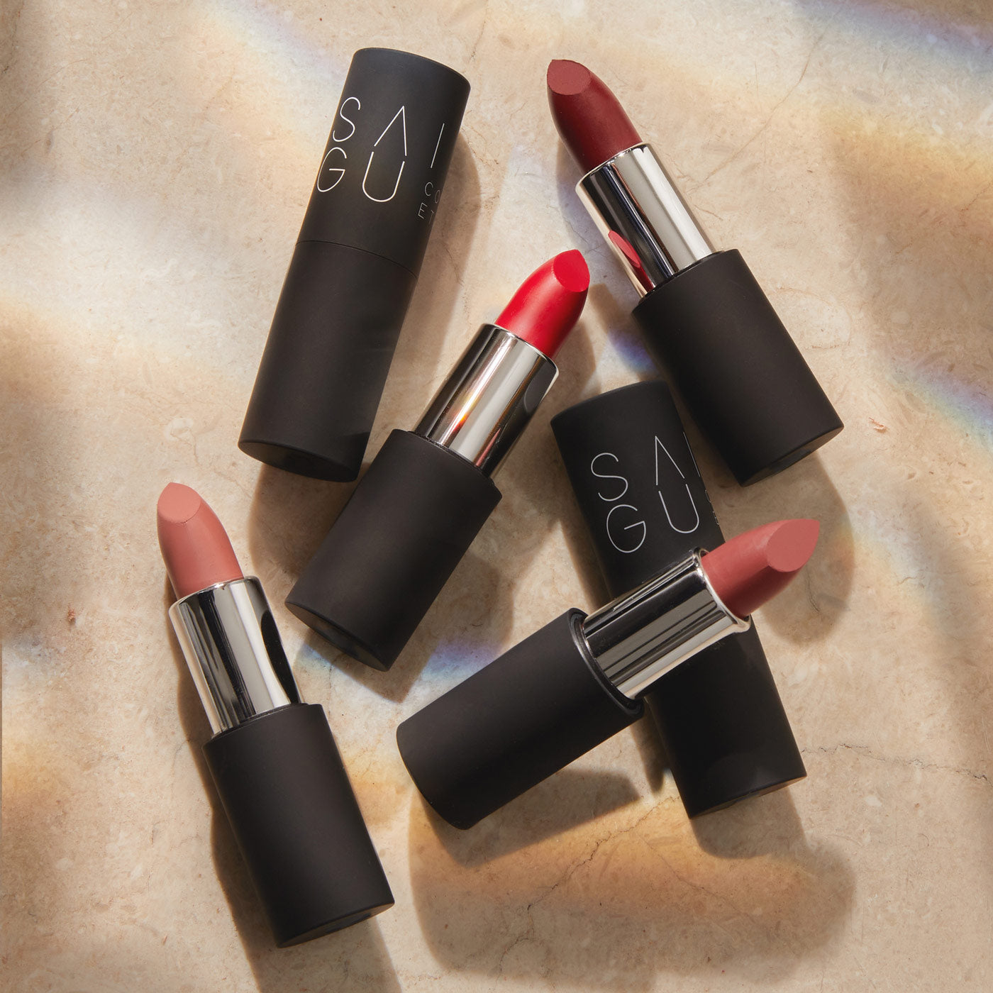 Pintalabios Velvet con ácido hialurónico, Saigu Cosmetics