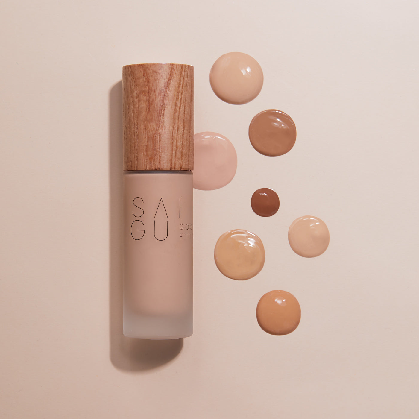 Base de maquillaje fluida, Saigu Cosmetics