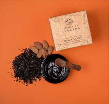 Black moon, Herbera