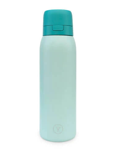 botella de color azul marca tapwater con filtro de agua