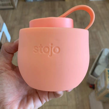 Botella de siliciona, Stojo